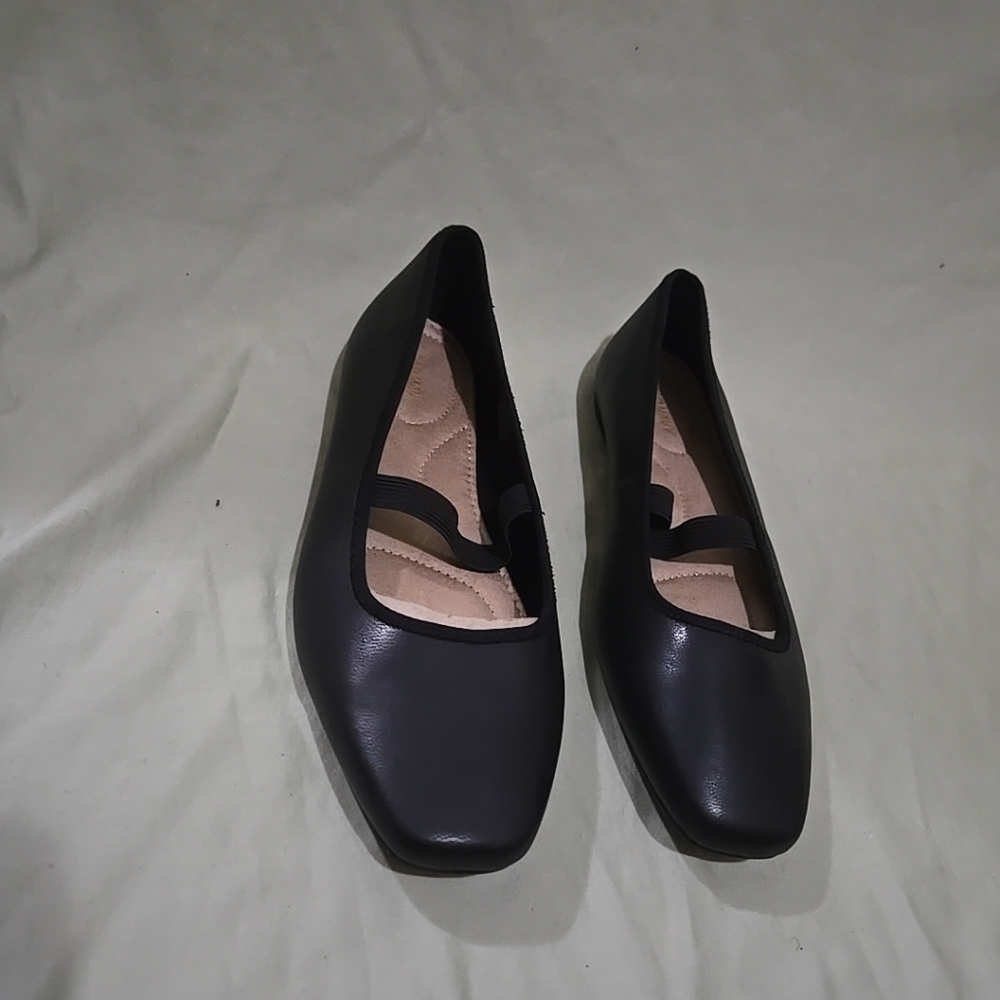 Old Navy Women's Black Size 9 Mary Jane Ballet Flat Dressy Shoes